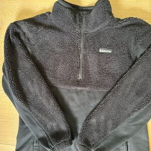 Columbia Black Fleece Pullover